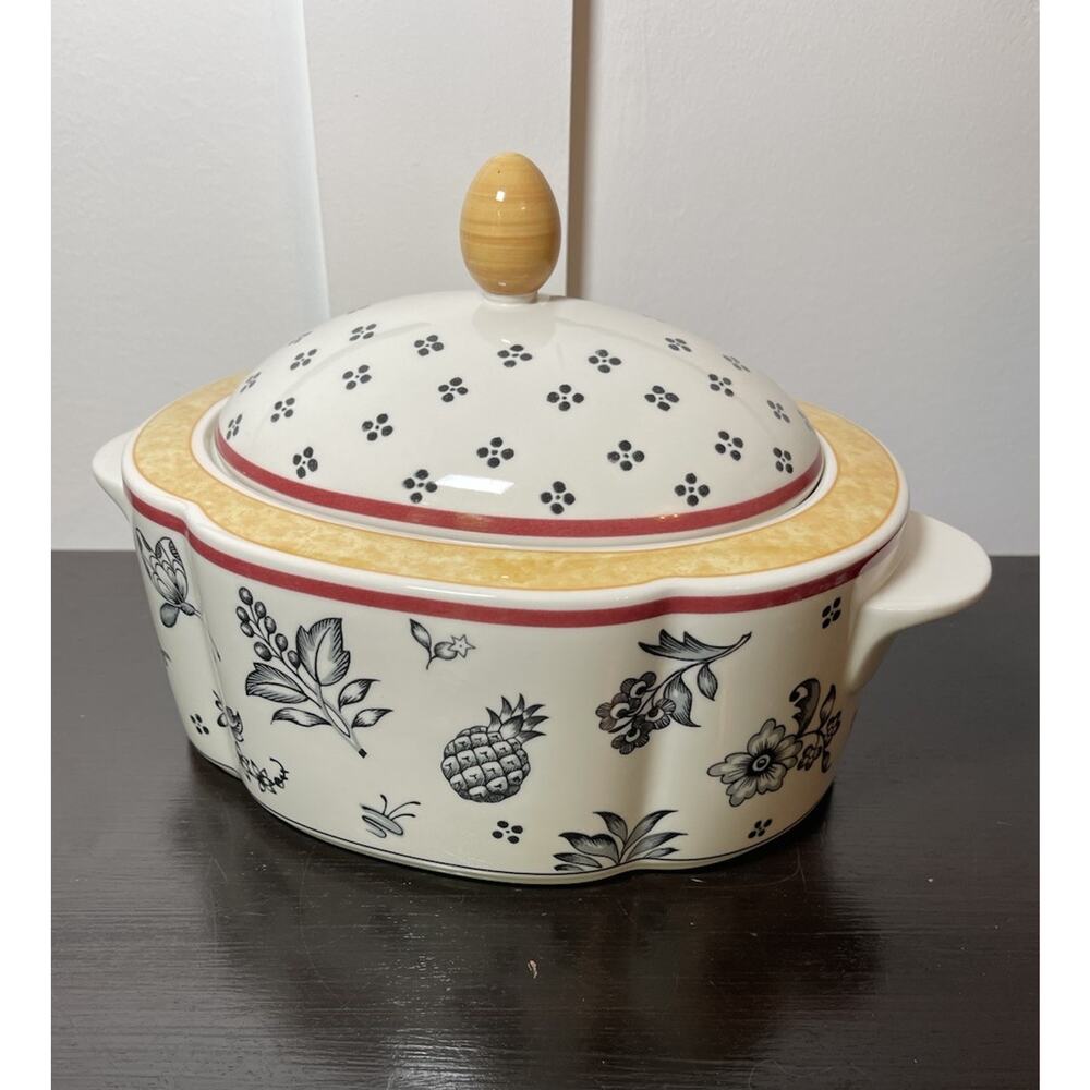 Villeroy & Boch Plantation Switch 5 Silma Oval Covered Vegetable Dish Bow 8 1/2"